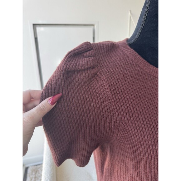 Express Burgundy Puff Short Sleeve Sweater Size Large - Picture 2 of 5